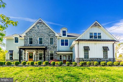 1359 Berwyn Paoli Rd, BERWYN, PA, 19312-1235 | Card Image