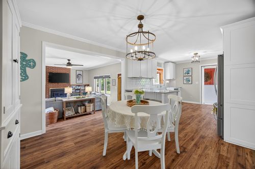 917 2nd Ave, Fayetteville, TN, 37334-2218 | Card Image