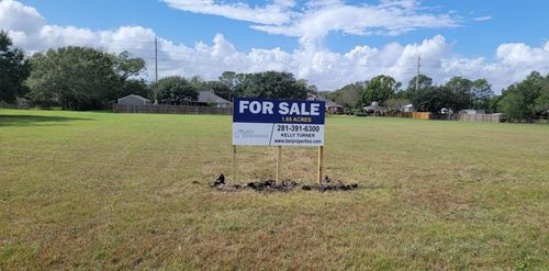 0 Dill St, East Bernard, TX, 77435 | Card Image