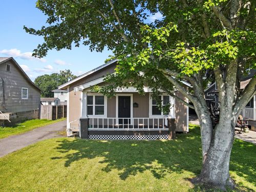 1410 Dallas St, Port Neches, TX, 77651-2925 | Card Image