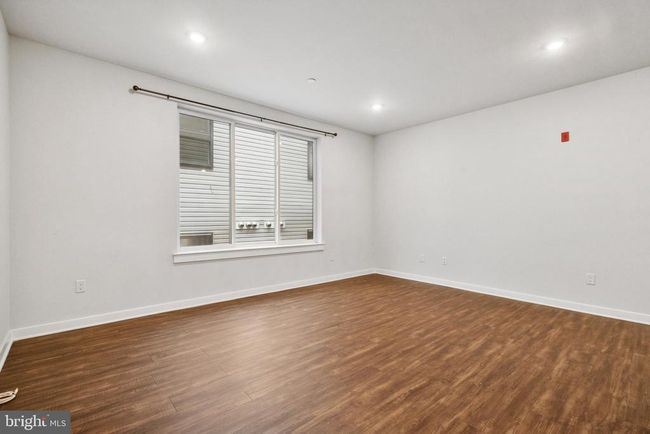 UNIT-402 - 4217 Chestnut St, Condo with 2 bedrooms, 2 bathrooms and null parking in PHILADELPHIA PA | Image 4
