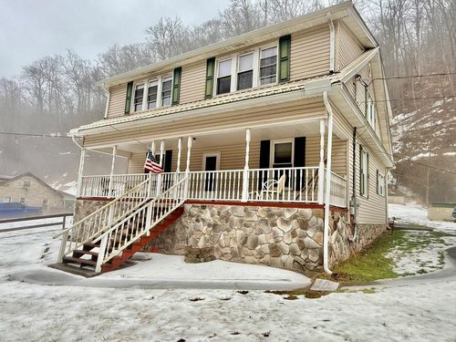 10718 Beech Run, Hinton, WV, 25951 | Card Image