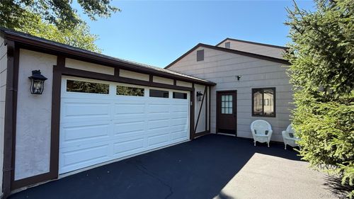 28 Saymor Dr, Bardonia, NY, 10954-2152 | Card Image