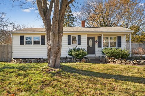 5 Robin Ln, Clinton, CT, 06413-2213 | Card Image