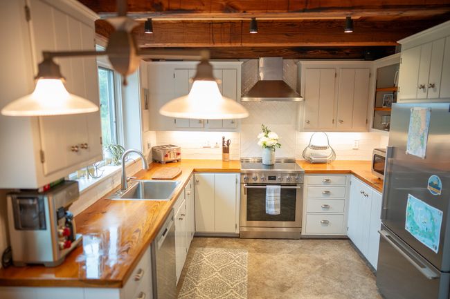 Kitchen View | Image 16