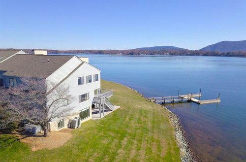 a-270 Peninsula Point Dr, Moneta, VA, 24121-3280 | Card Image