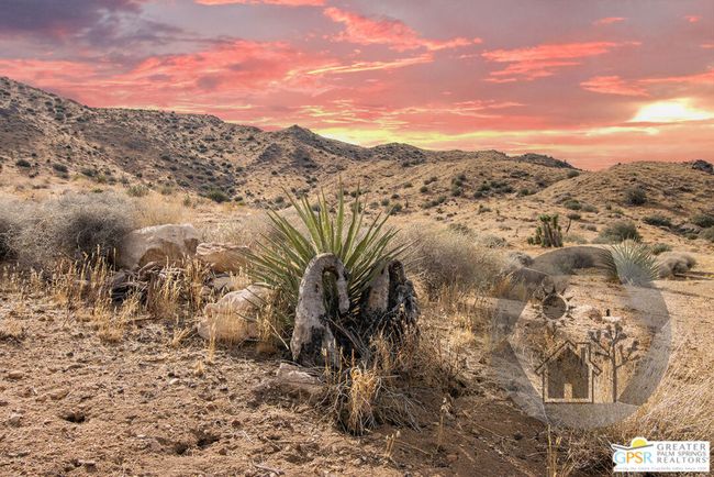 57795 Santa Barbara Dr, House other with 2 bedrooms, 2 bathrooms and 10 parking in Yucca Valley CA | Image 45