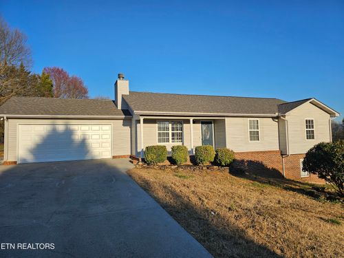 648 Emerald Ave, Seymour, TN, 37865-3452 | Card Image