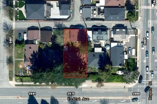 2975 E 41st Ave, Vancouver, BC, V5R2X7 | Card Image