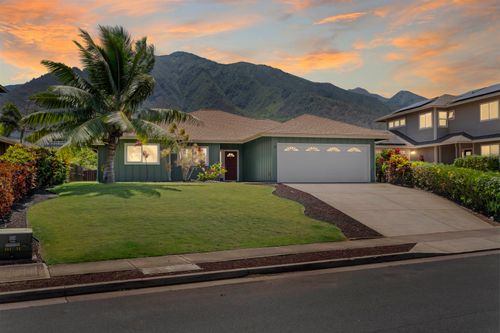 47 Moolu St, Wailuku, HI, 96793-3315 | Card Image
