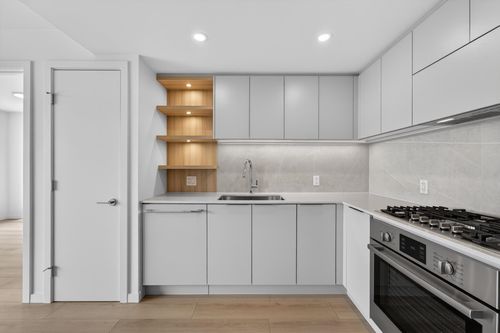 506-311 Alderson Ave, Coquitlam, BC, V3K1T4 | Card Image