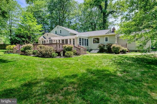 31 Shephard Way, Basking Ridge, NJ, 07920-2223 | Card Image