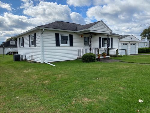 712 Orr Ave, Ford Cliff, PA, 16228-1016 | Card Image