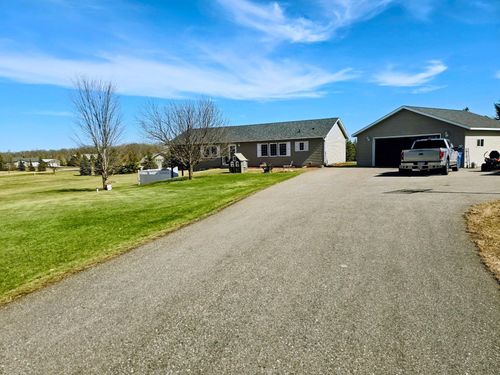 2257 Long Lake Rd, Detroit Lakes, MN, 56501-7970 | Card Image