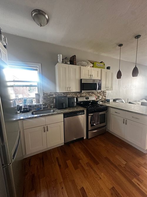 1-199 Athens St, Boston, MA, 02127-3428 | Card Image