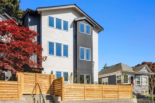 7332 25th Ave Nw, Seattle, WA, 98117-4416 | Card Image