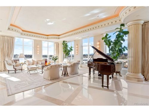 unit-701-100 Detroit St, Denver, CO, 80206-4853 | Card Image