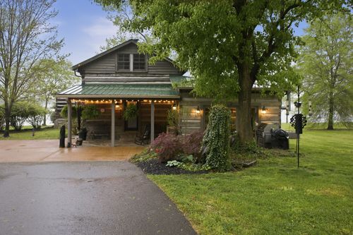 1004 Mill Pond Rd, Mount Pleasant, TN, 38474-1034 | Card Image