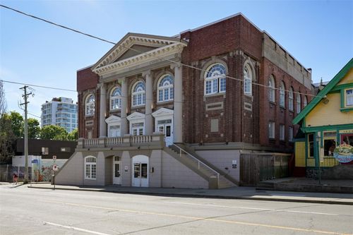 203-1602 Quadra St, Victoria, BC, V8W2L4 | Card Image