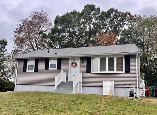 49 Coburn Dr, Lowell, MA, 01854-1204 | Card Image