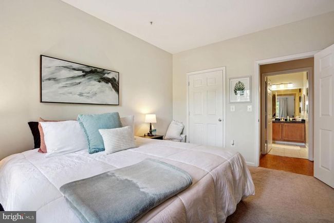 UNIT-208 - 4850 Eisenhower Ave, Condo with 2 bedrooms, 1 bathrooms and null parking in ALEXANDRIA VA | Image 19