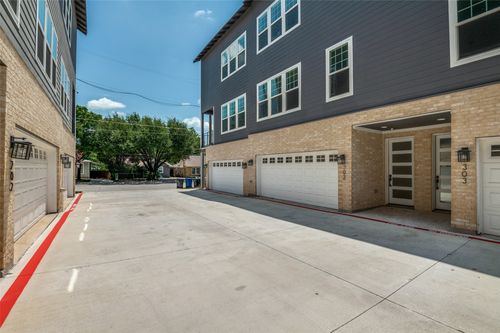 202-631 N Tyler Street, Dallas, TX, 75208 | Card Image