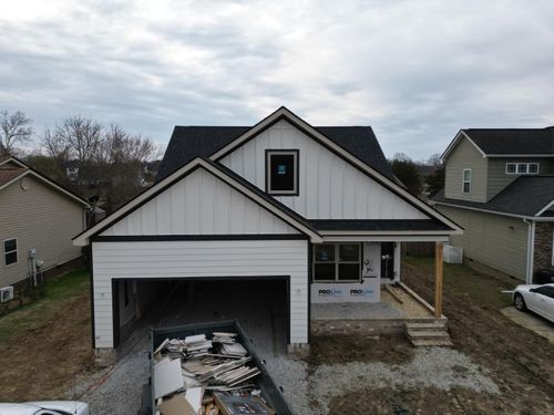 8524 Blanche Rd, Ooltewah, TN, 37363-9229 | Card Image