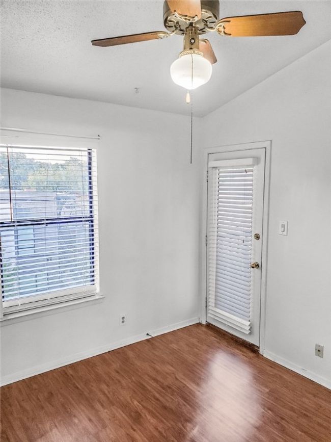 APT-305 - 106 E 30 Th St, Condo with 2 bedrooms, 2 bathrooms and 2 parking in Austin TX | Image 14