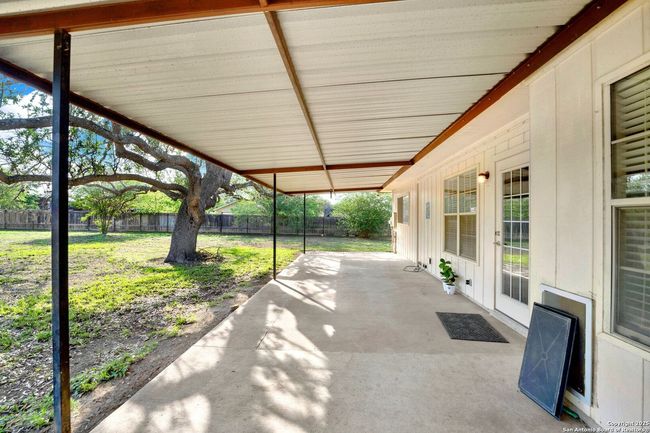 1314 Acorn Rd, House other with 3 bedrooms, 2 bathrooms and null parking in Hondo TX | Image 30