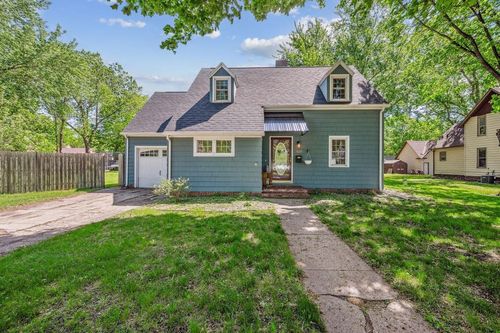 1425 3rd Ave, Windom, MN, 56101-1457 | Card Image