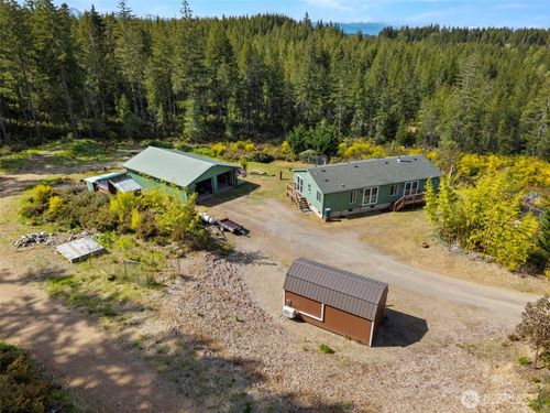 420 E Kingsley Dr, Belfair, WA, 98528 | Card Image