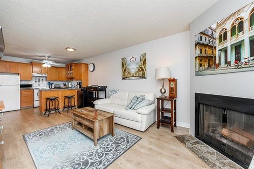 307-1122 King Albert Ave, Coquitlam, BC, V3J1X7 | Card Image