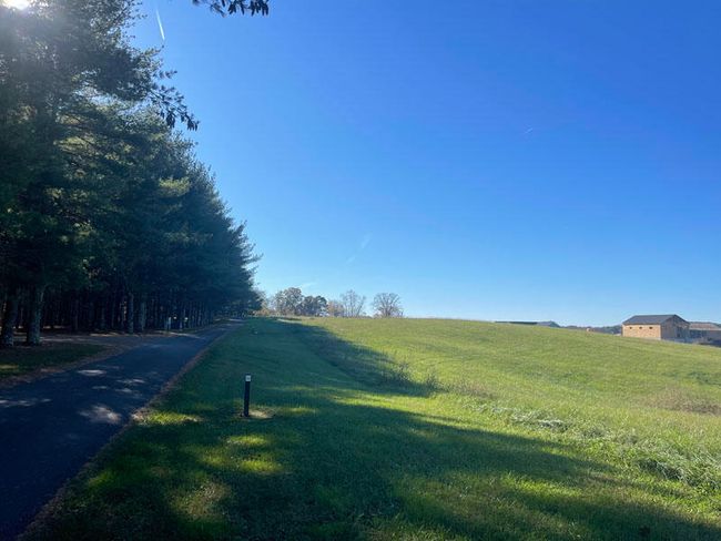 Lot 87 Edgewater, Home with 0 bedrooms, 0 bathrooms and null parking in Russell Springs KY | Image 3