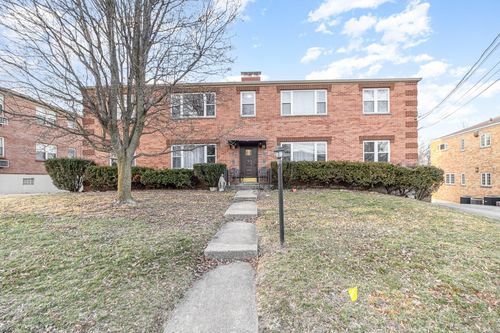 37 Holly Woods Drive, Fort Thomas, KY, 41075 | Card Image