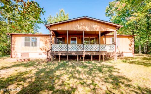 566 Old Spencer Rd, Pikeville, TN, 37367-3636 | Card Image