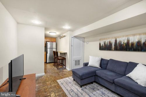 rear-1r-234 Bainbridge St, PHILADELPHIA, PA, 19147-2323 | Card Image