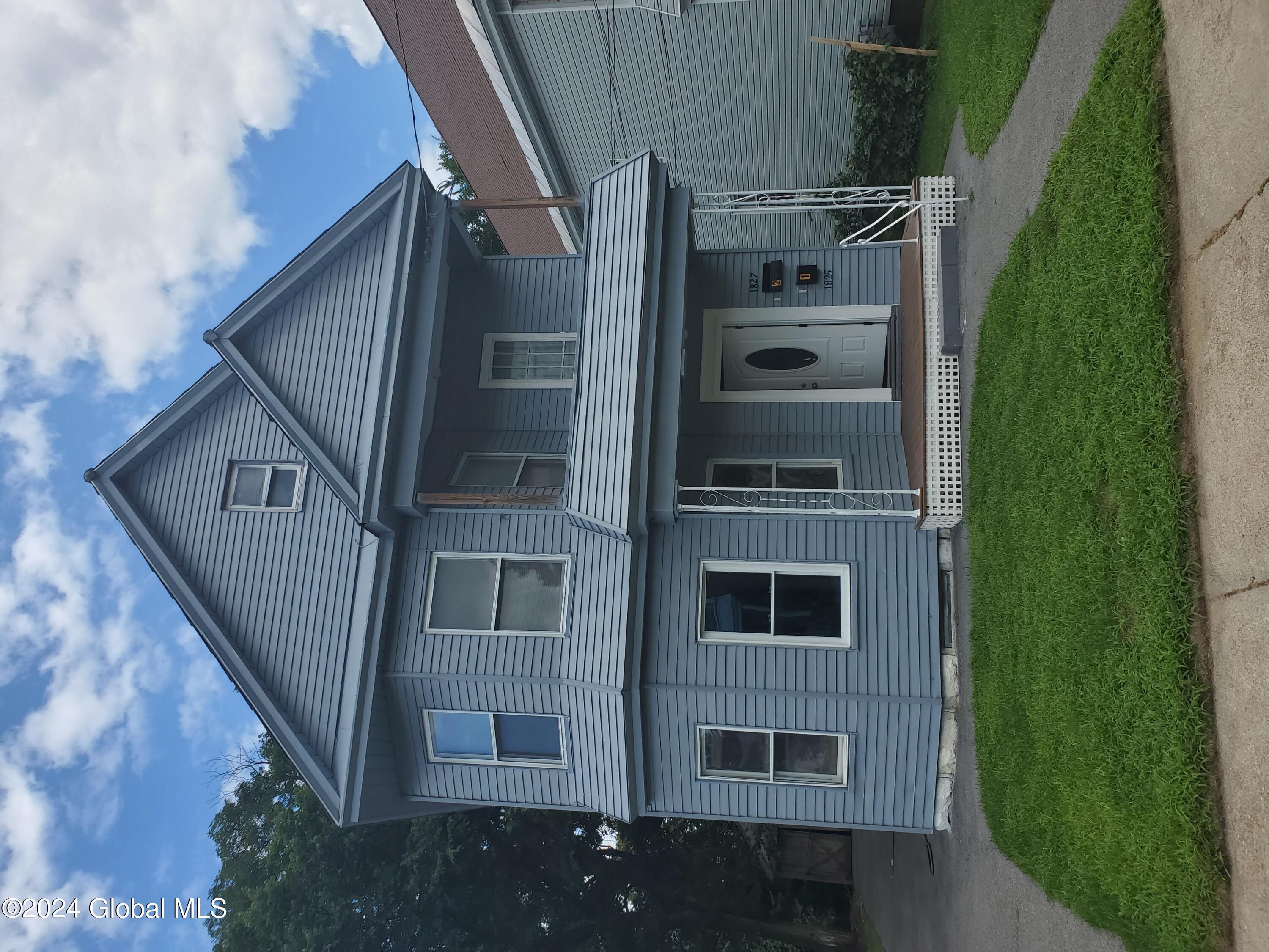 Campbell Ave, Schenectady, NY 12306
