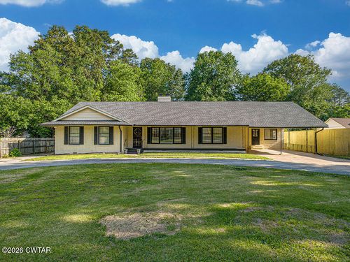 108 Sherrell Dr, Jackson, TN, 38301-3819 | Card Image
