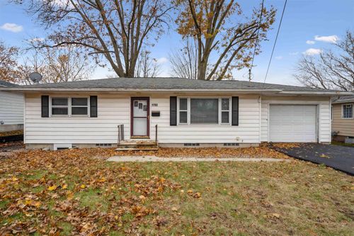 1702 Hammond Avenue, Waterloo, IA, 50702 | Card Image