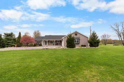 6540 Munsell Rd, Howell, MI, 48843-9638 | Card Image