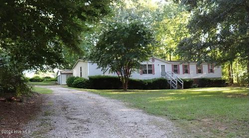 12561 Talon Dr, Zebulon, NC, 27597-5620 | Card Image