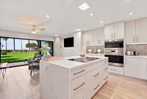 f2-12 S Kihei Rd, Kihei, HI, 96753 | Card Image