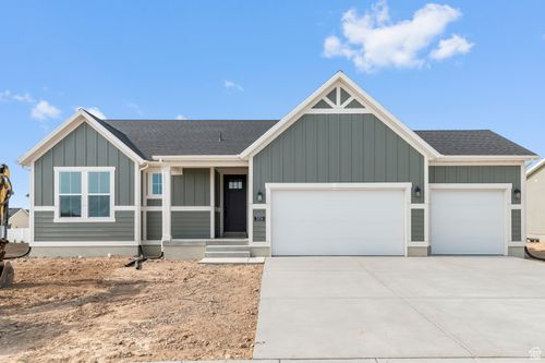 3036 W 2600 N, Clinton, UT, 84015-7099 | Card Image