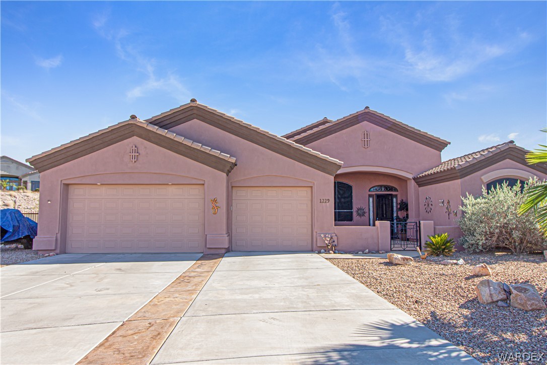Coghill Ct, Bullhead City, AZ 86429