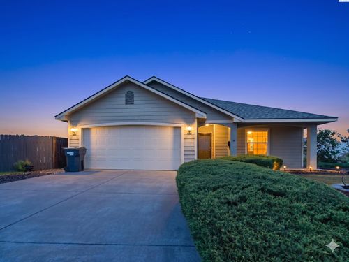 3511 Estrella Dr, Pasco, WA, 99301-5144 | Card Image