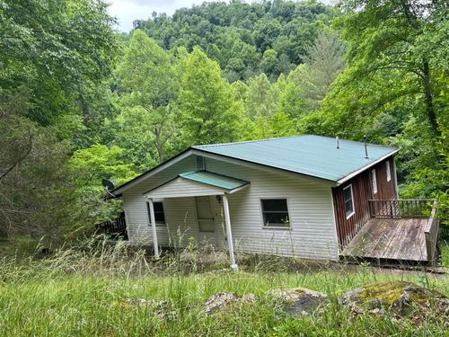 420 Persimmon Fork Road, Yeaddiss, KY, 41777 | Card Image