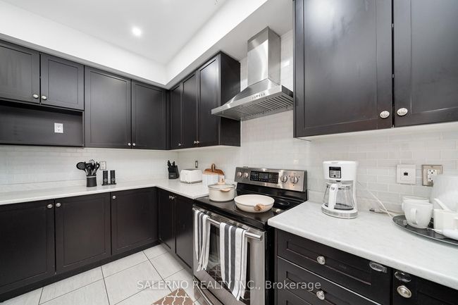 146 Moody Dr, House attached with 3 bedrooms, 3 bathrooms and null parking in Kleinburg ON | Image 14