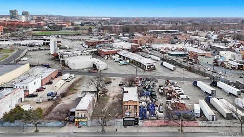 105-31 150th St, Jamaica, NY, 11435-5017 | Card Image