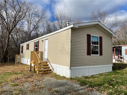 27 Locust Dr, Hornell, NY, 14843-9310 | Card Image