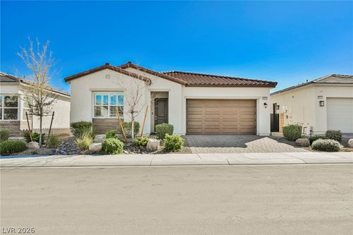 9016 Skye Treeline St, Las Vegas, NV, 89166-6606 | Card Image